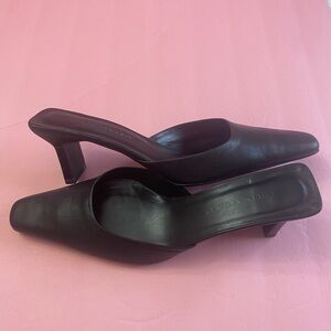 Vintage Y2K leather Colin Stuart square toe kitten heel mules